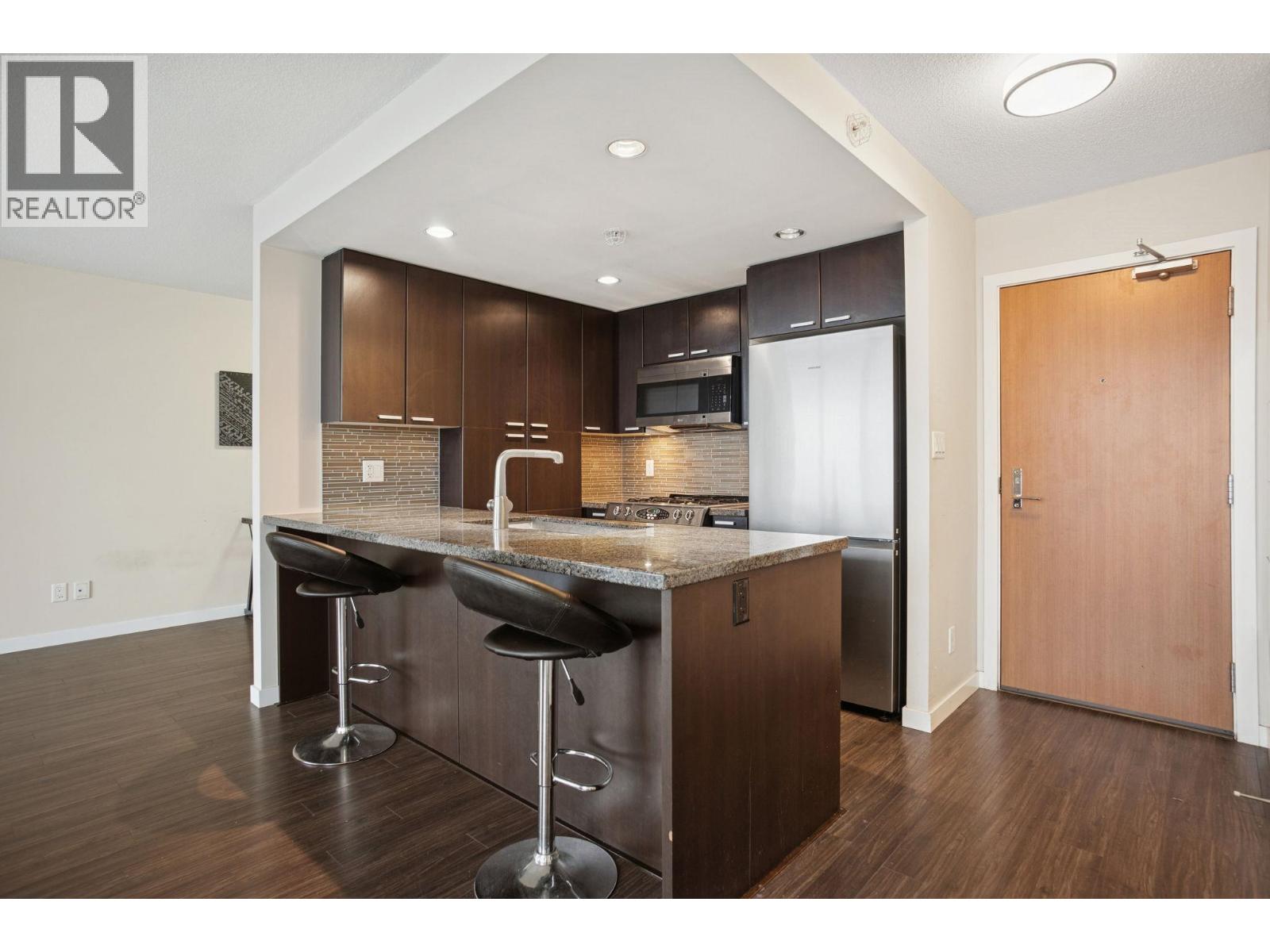 2102 2232 Douglas Road, Burnaby, British Columbia  V5C 0G9 - Photo 3 - R3088420