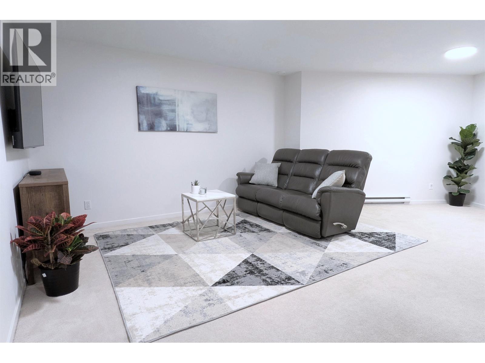 1 252 W 13th Street, North Vancouver, British Columbia  V7M 1N7 - Photo 27 - R3088456