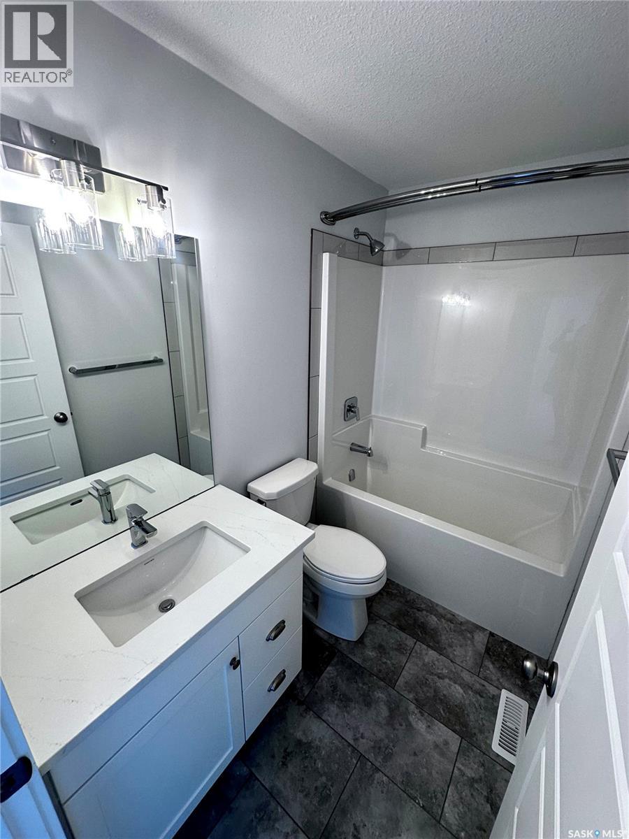 2953 Bellegarde Crescent, Regina, Saskatchewan  S4V 3X7 - Photo 15 - SK022439