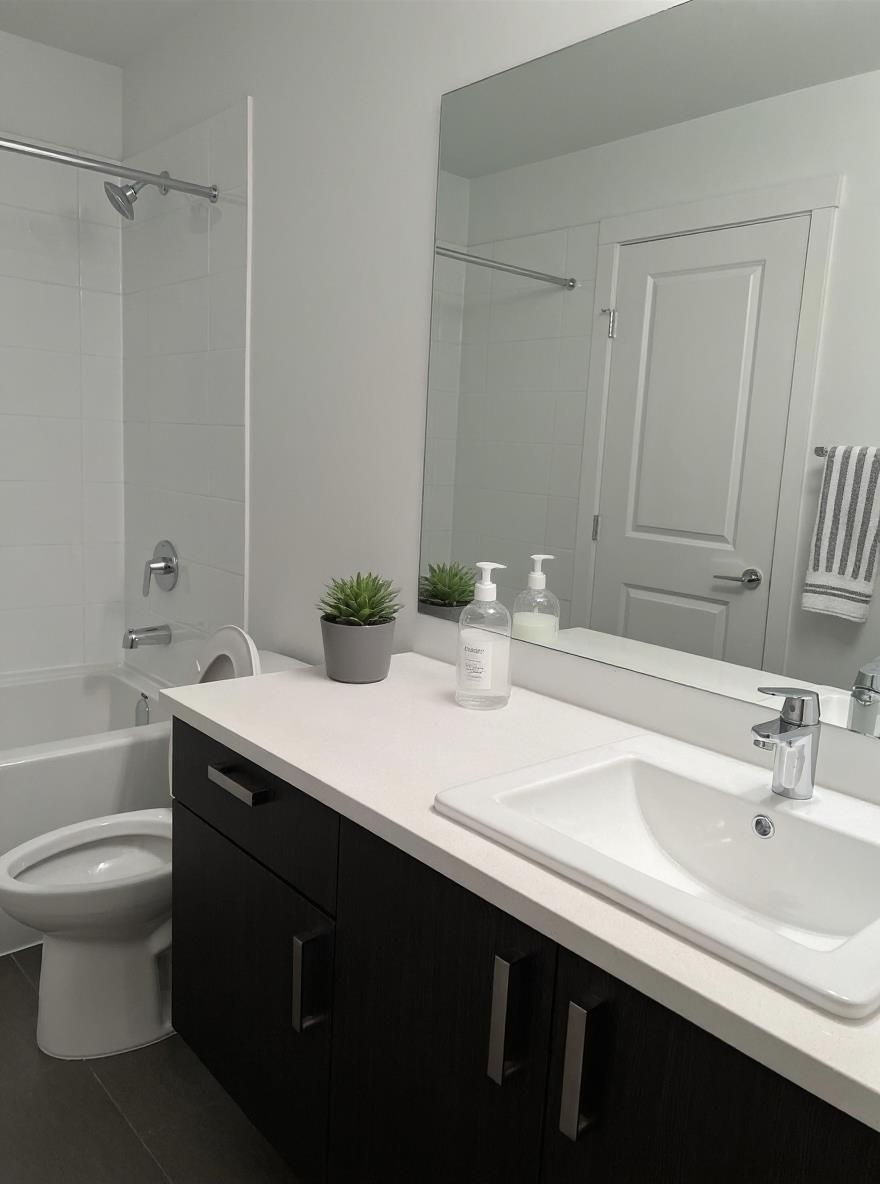 307 13623 N 81a Avenue, Surrey, British Columbia  V3W 3N7 - Photo 10 - R3088338