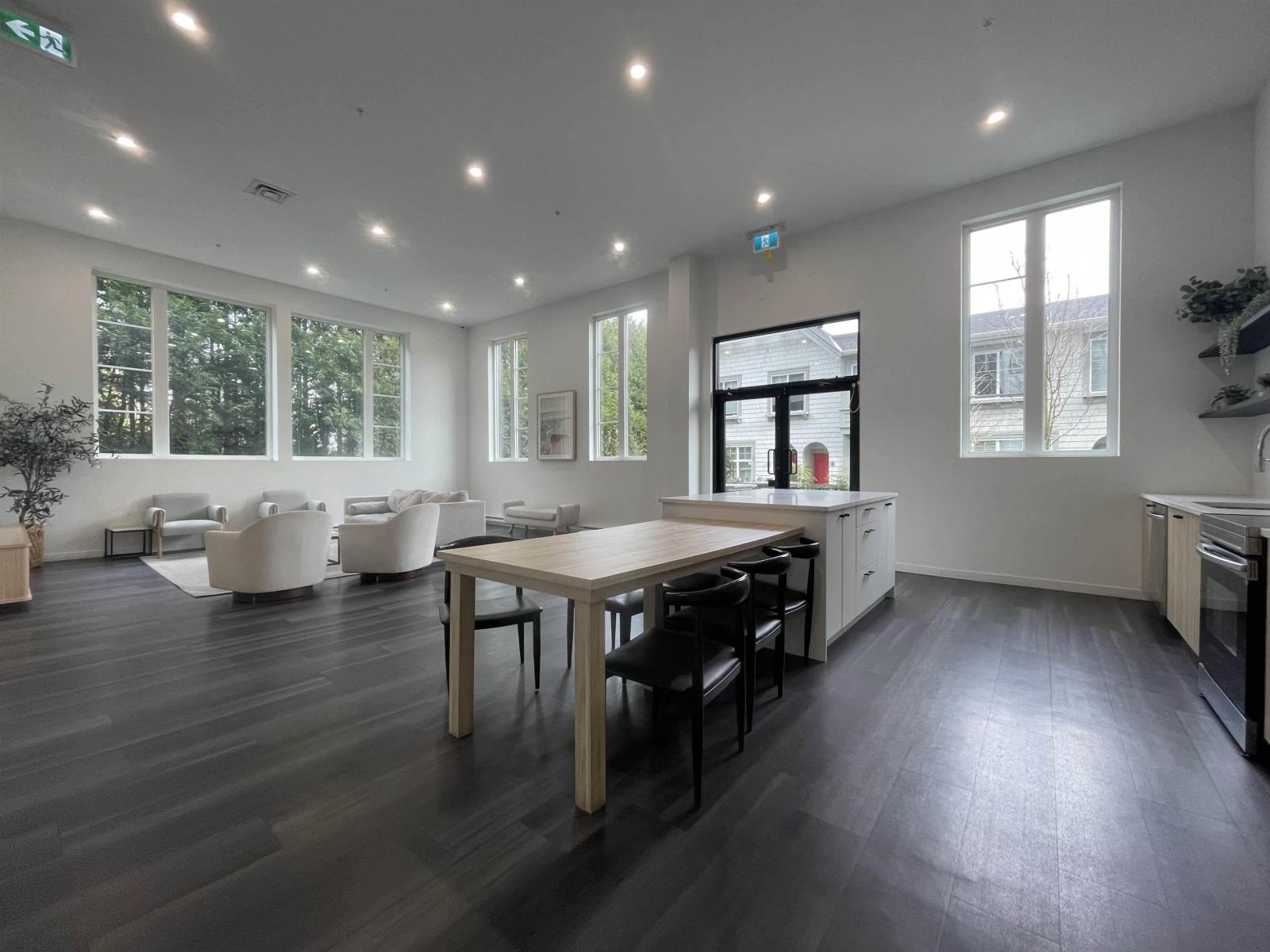 307 13623 N 81a Avenue, Surrey, British Columbia  V3W 3N7 - Photo 23 - R3088338