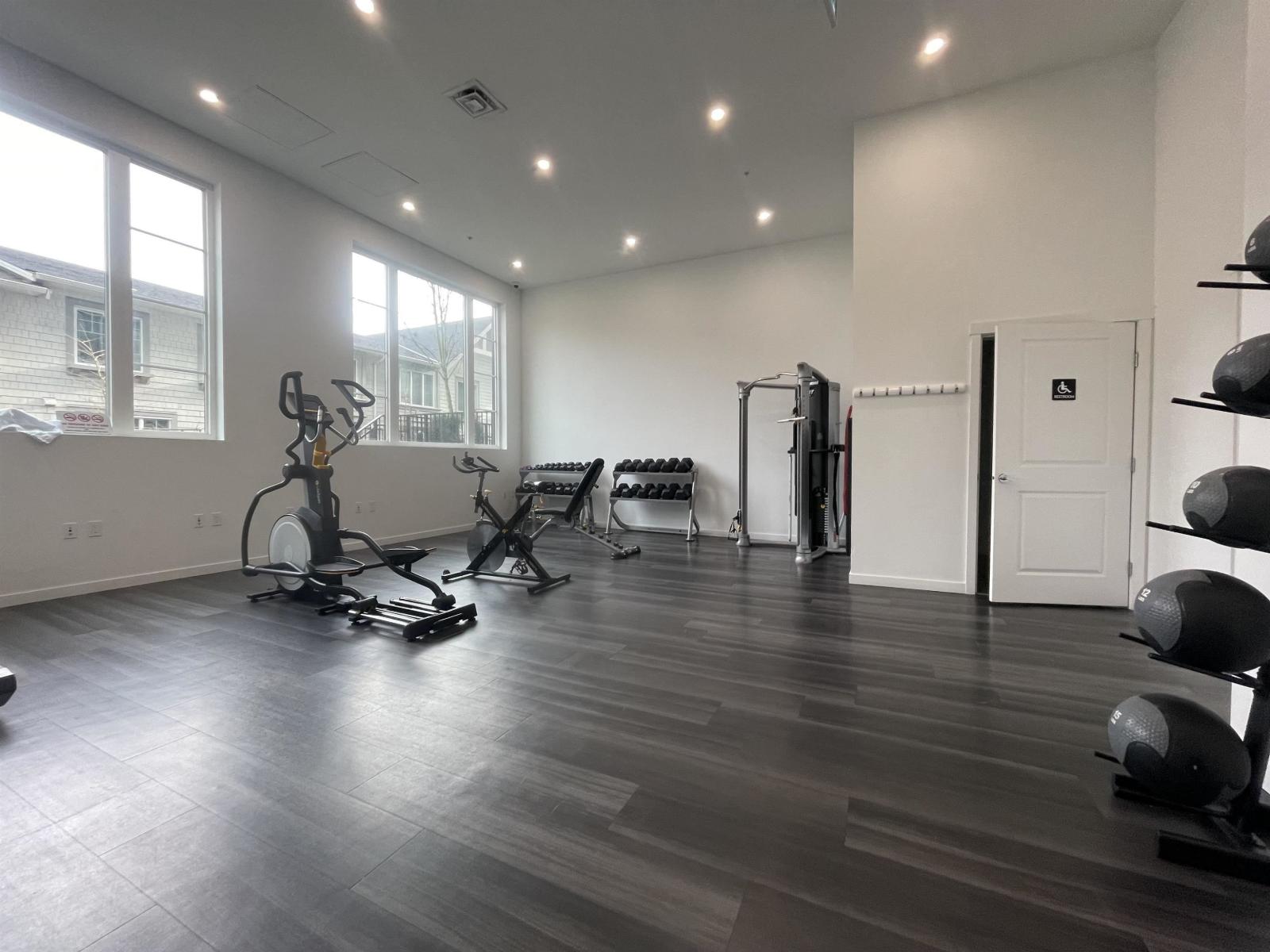 307 13623 N 81a Avenue, Surrey, British Columbia  V3W 3N7 - Photo 15 - R3088338