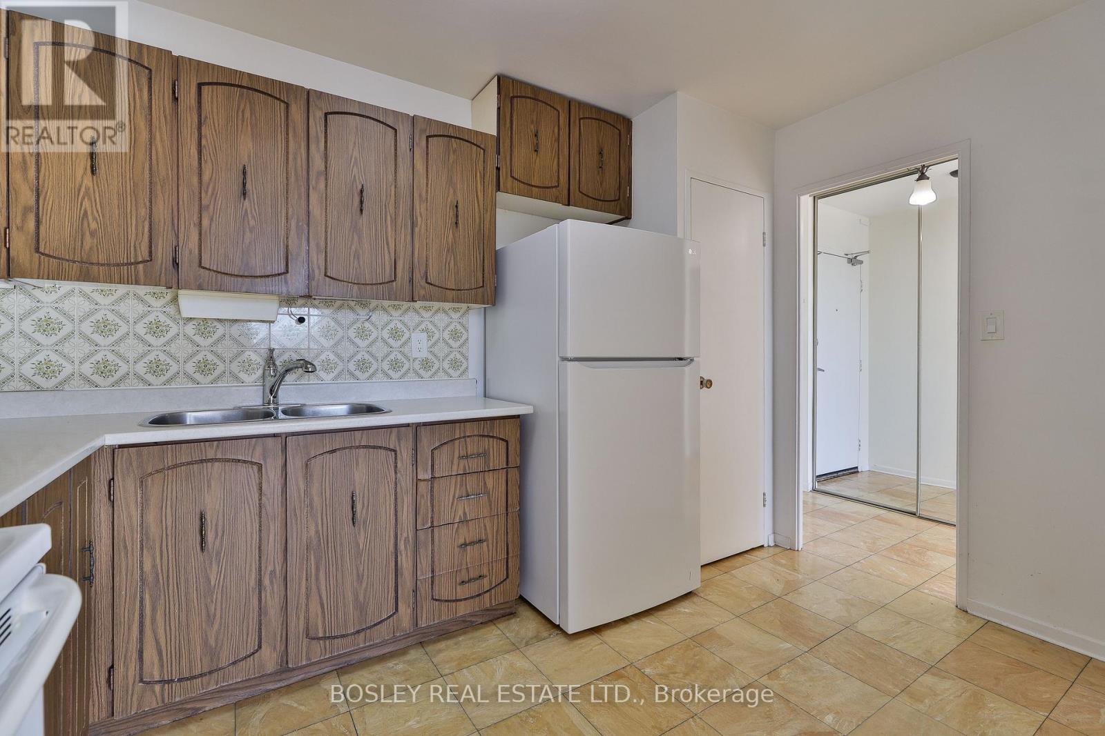 404 - 60 Pavane Linkway, Toronto, Ontario  M3C 1A1 - Photo 13 - C12776332