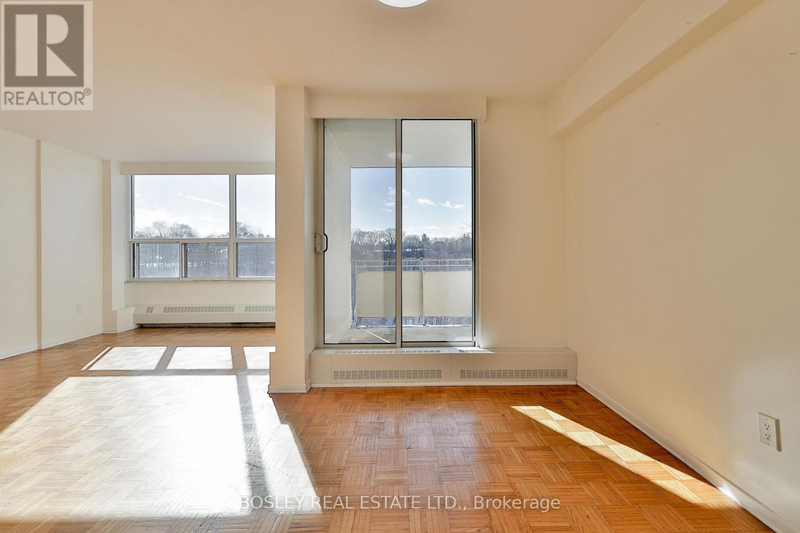 404 - 60 Pavane Linkway, Toronto, Ontario  M3C 1A1 - Photo 9 - C12776332