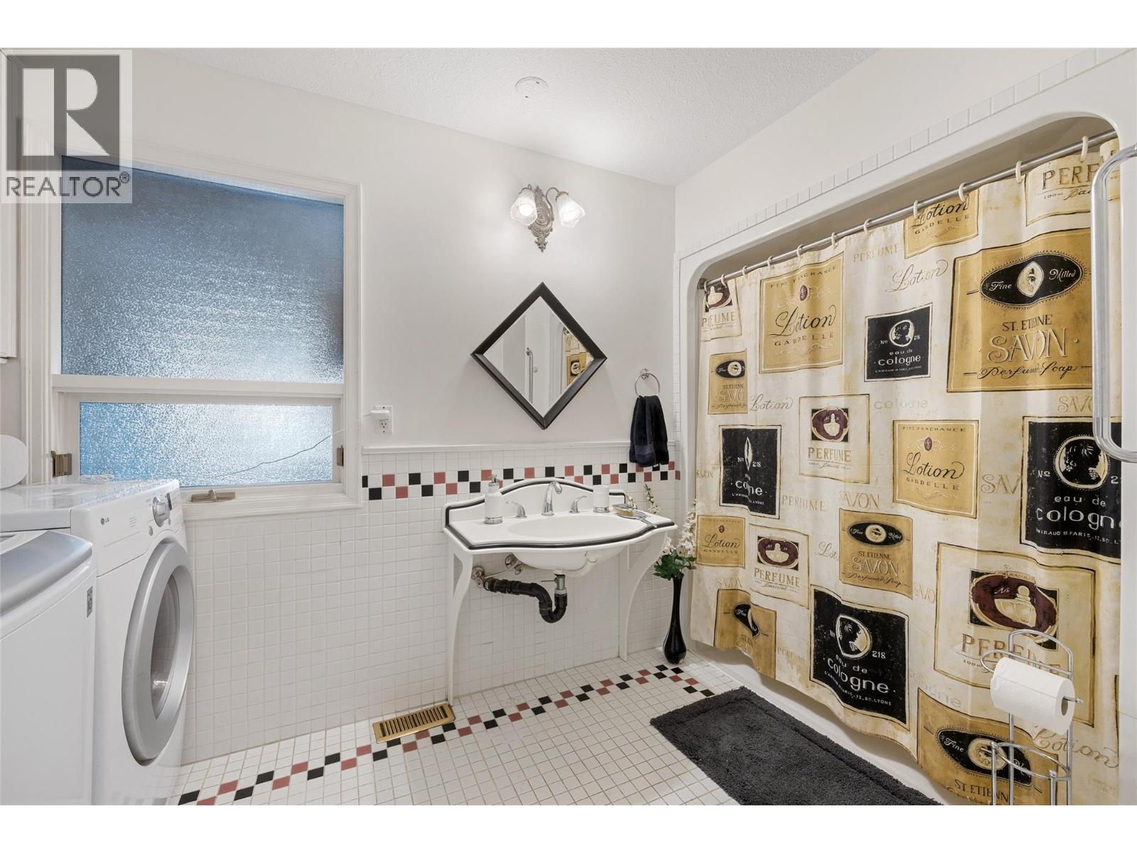 1988 Abel Street West Kelowna Photo 14