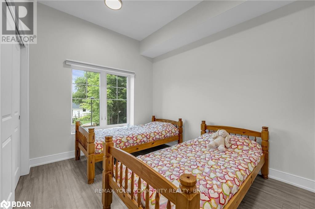 211 - 121 Mary Street, Clearview (Creemore), Ontario  L0M 1G0 - Photo 13 - S12776298