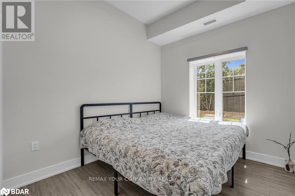 211 - 121 Mary Street, Clearview (Creemore), Ontario  L0M 1G0 - Photo 17 - S12776298