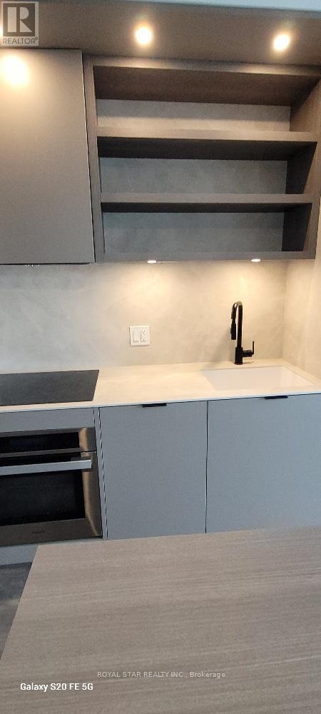 2904 - 55 Charles Street E, Toronto, Ontario  M4Y 0J1 - Photo 2 - C12701194