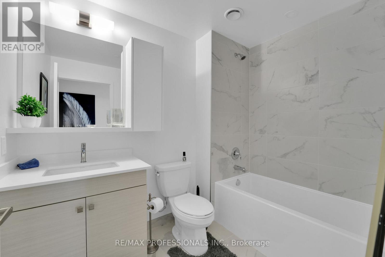 1402 - 1035 Southdown Road, Mississauga, Ontario  L5J 0A2 - Photo 31 - W12767944