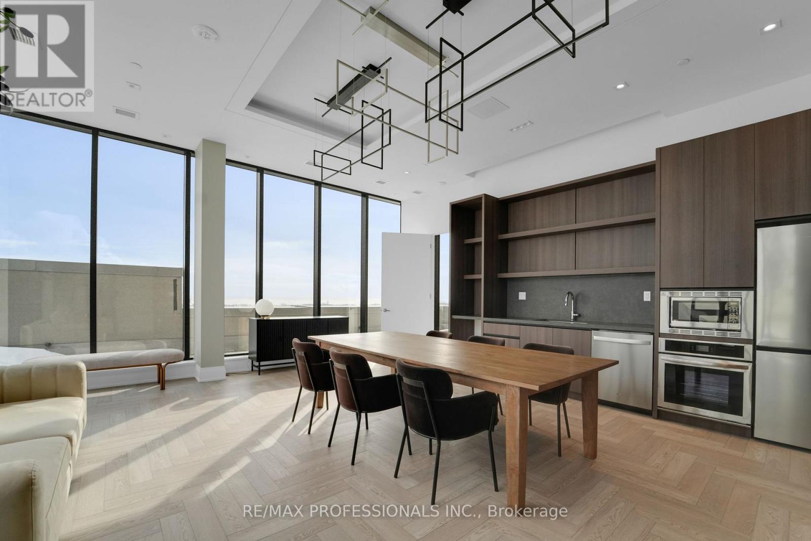 1402 - 1035 Southdown Road, Mississauga, Ontario  L5J 0A2 - Photo 50 - W12767944