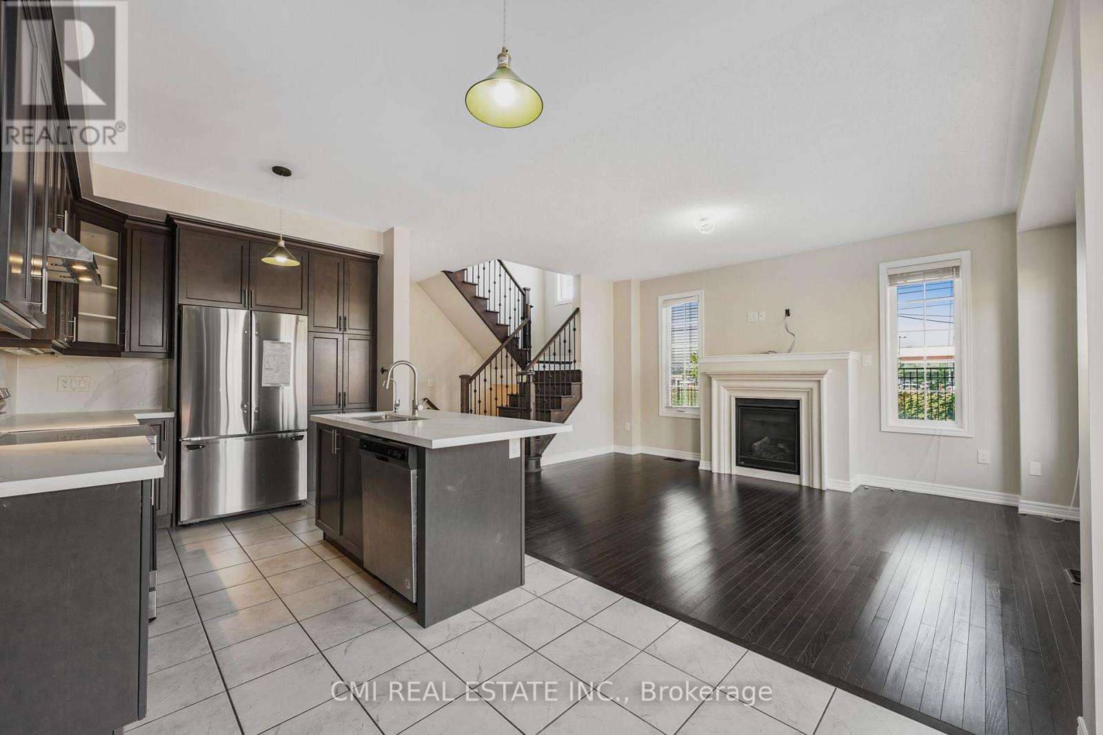 40 Spokanne Street N, Brampton, Ontario  L6R 4A2 - Photo 12 - W12776290