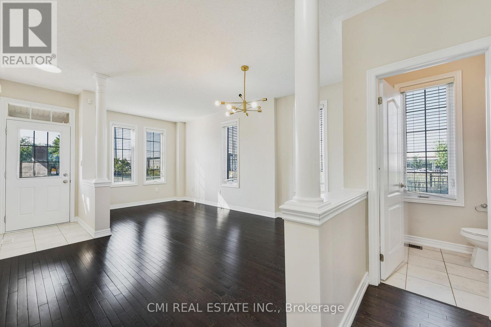 40 Spokanne Street N, Brampton, Ontario  L6R 4A2 - Photo 7 - W12776290