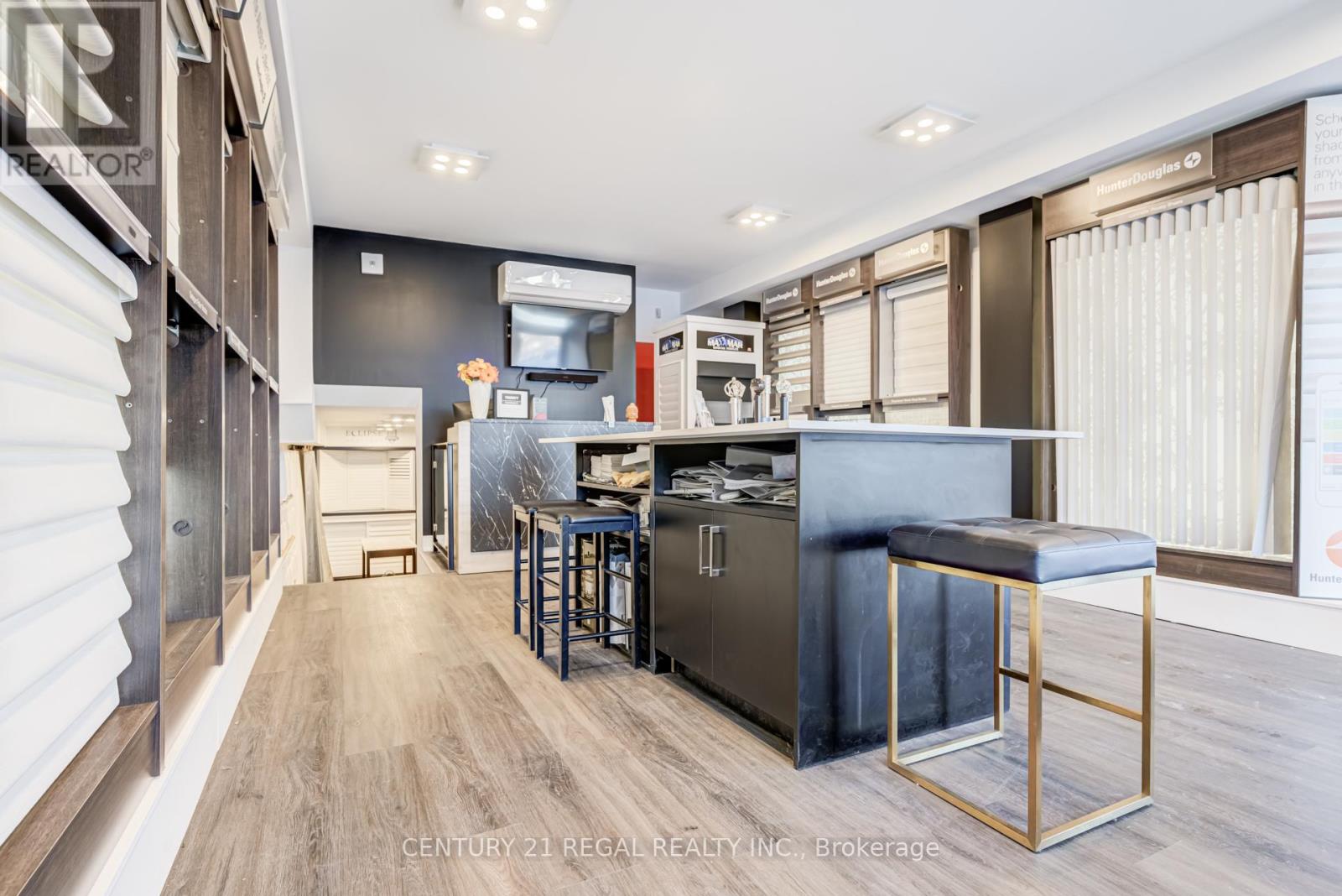 1008 Lagoon Street, Mississauga, Ontario  L5G 0B2 - Photo 12 - W12776294