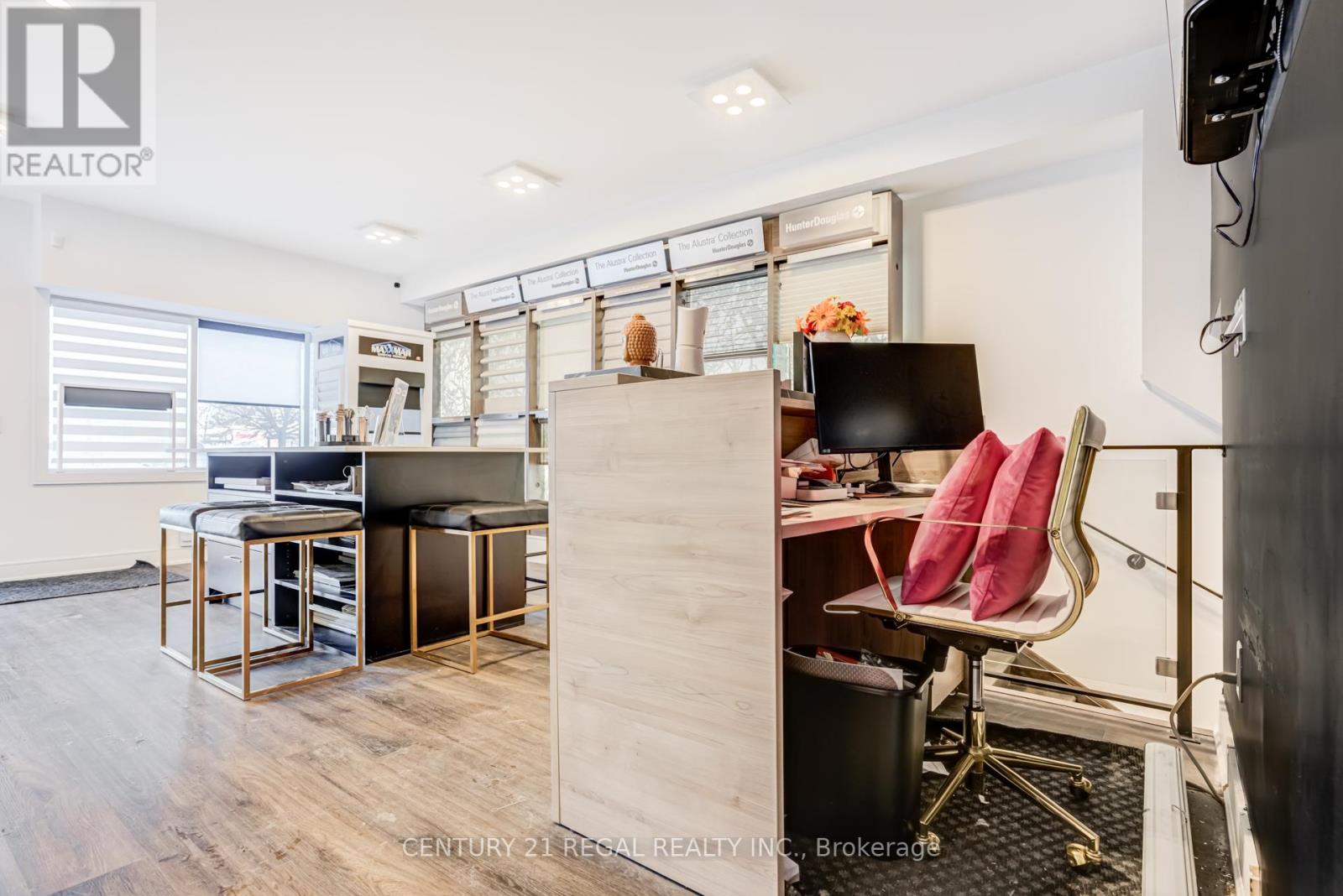 1008 Lagoon Street, Mississauga, Ontario  L5G 0B2 - Photo 17 - W12776294