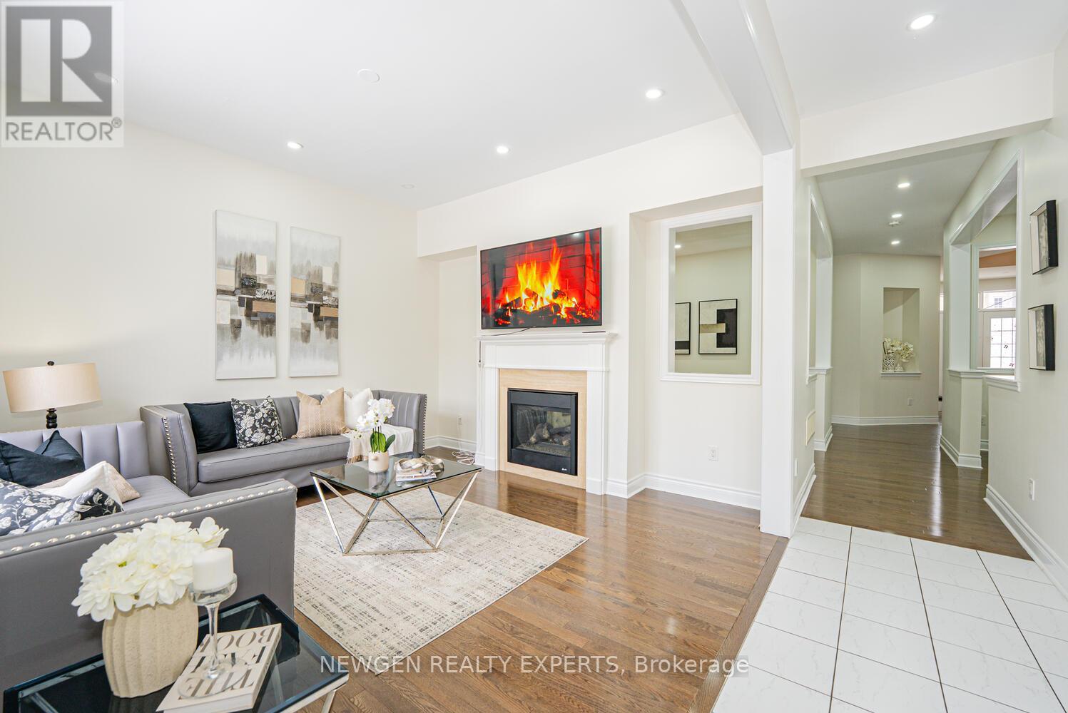 17 Monarch Drive, Halton Hills, Ontario  L7G 0H9 - Photo 13 - W12776322