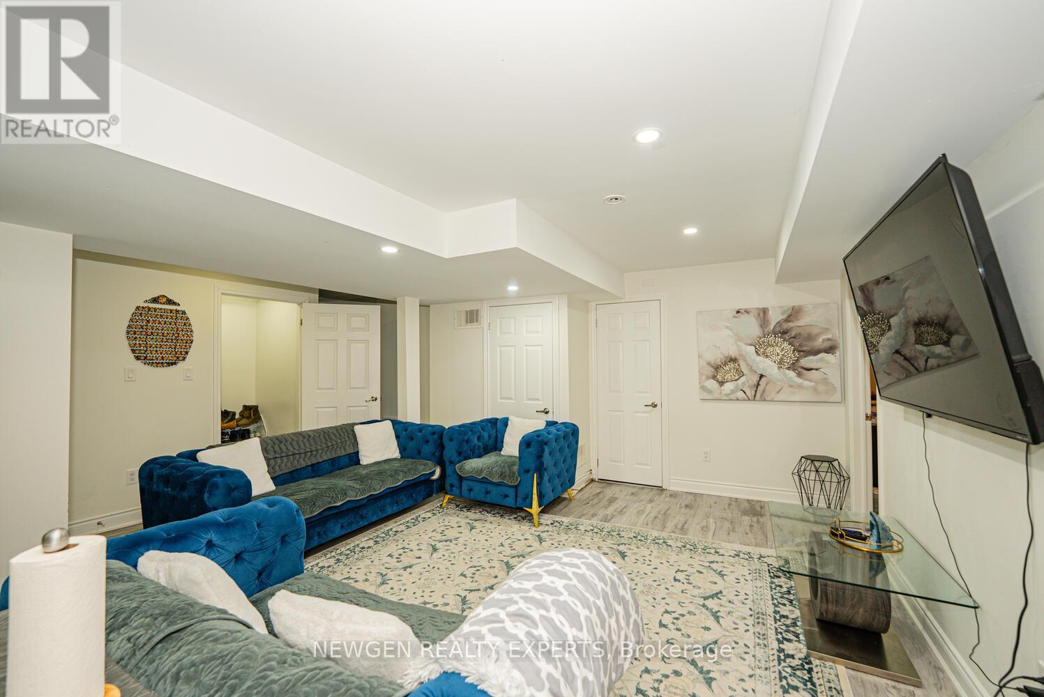 17 Monarch Drive, Halton Hills, Ontario  L7G 0H9 - Photo 45 - W12776322