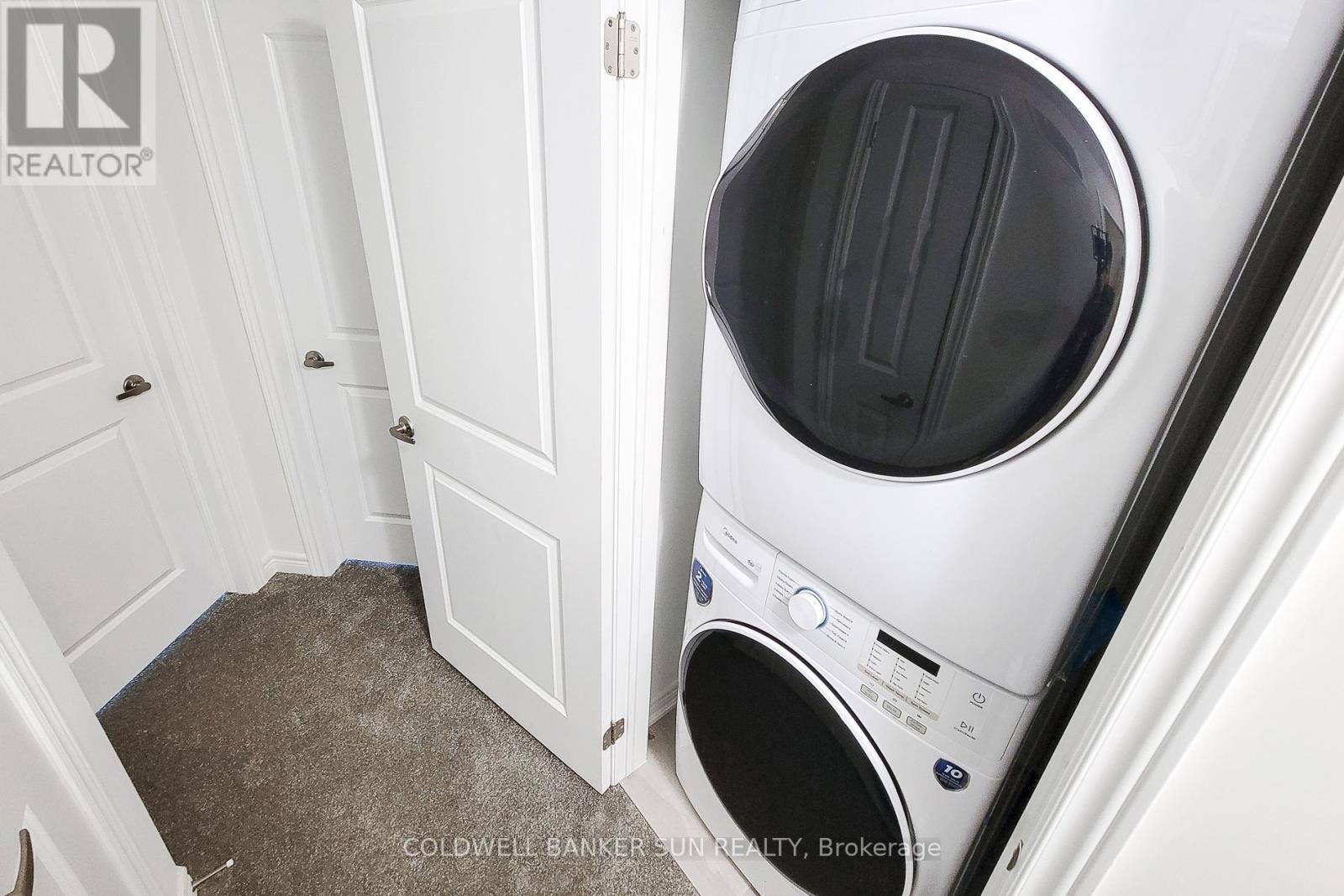 7 Roxanne Drive, Hamilton, Ontario  L8H 1L9 - Photo 39 - X12776360