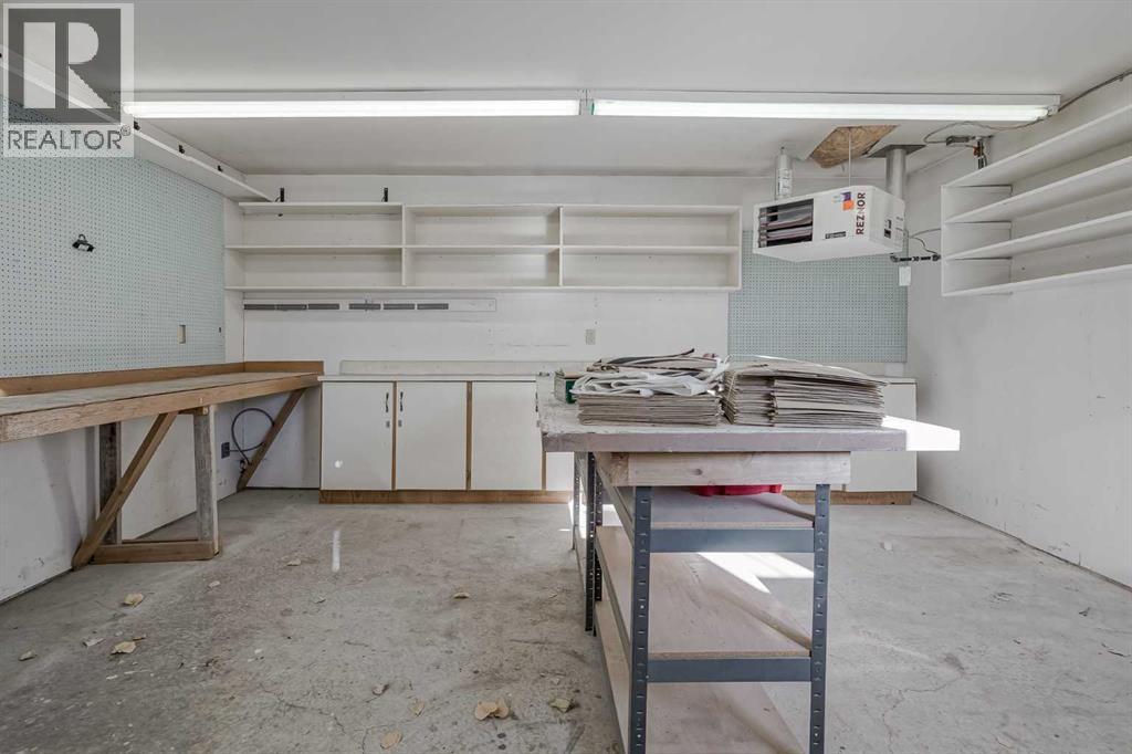 127 Canterbury Court Sw, Calgary, Alberta  T2W 6C1 - Photo 48 - A2269104