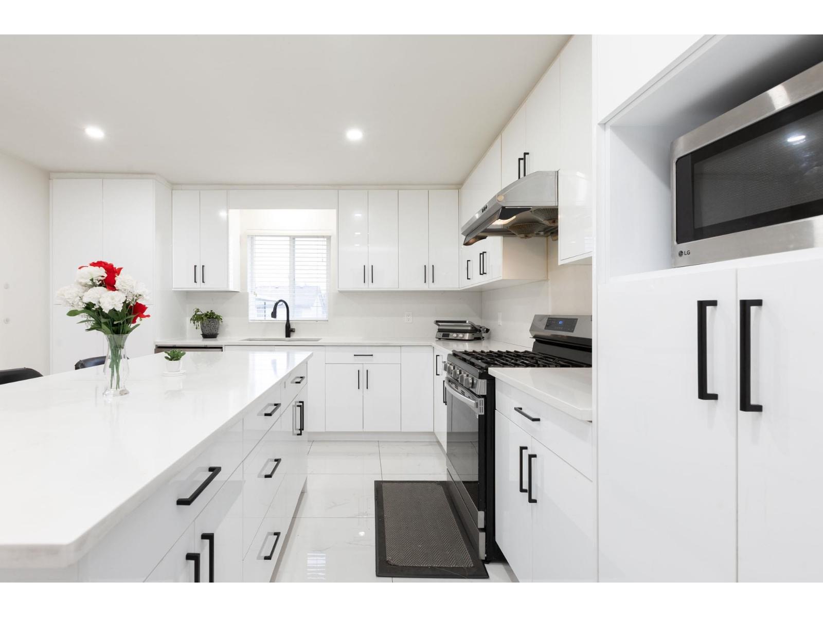 8412 134b Street, Surrey, British Columbia  V3W 0T8 - Photo 28 - R3088403