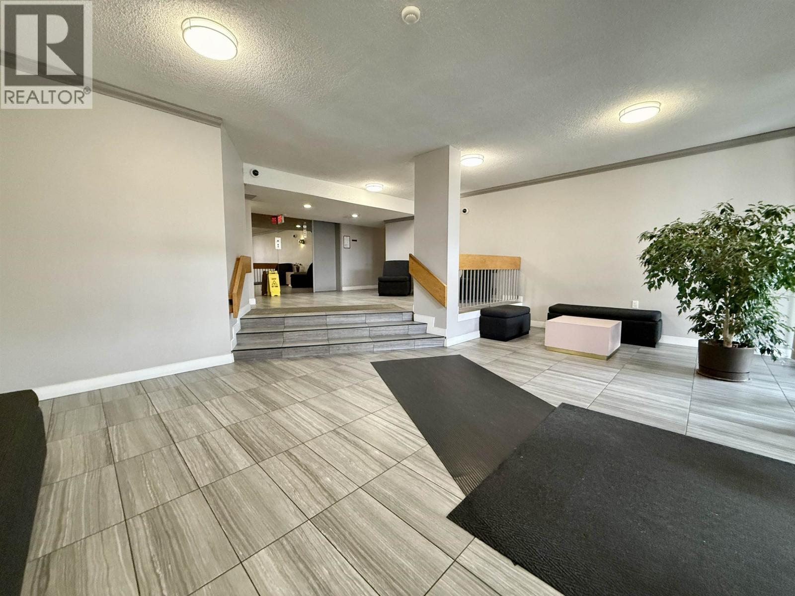 Listing Picture 18 of 24 : 302 9320 PARKSVILLE DRIVE, Richmond / 烈治文 - 魯藝地產 Yvonne Lu Group - MLS Medallion Club Member