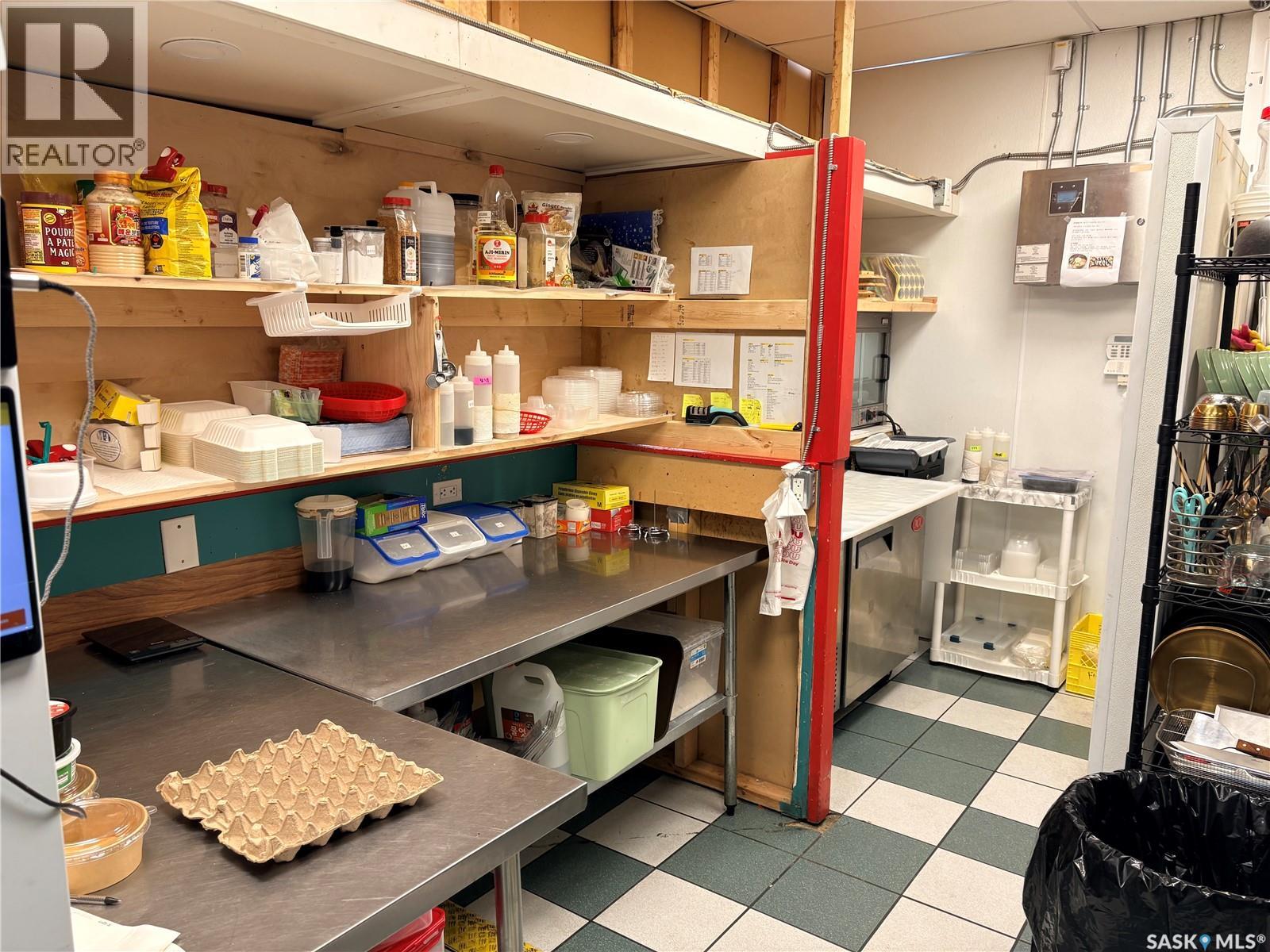 330 Silverwood Road, Saskatoon, Saskatchewan  S7K 6Y4 - Photo 6 - SK028269