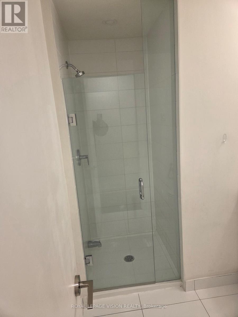 Th 1235 - 10 David Eyer Road, Richmond Hill, Ontario  L4S 0N1 - Photo 7 - N12772908