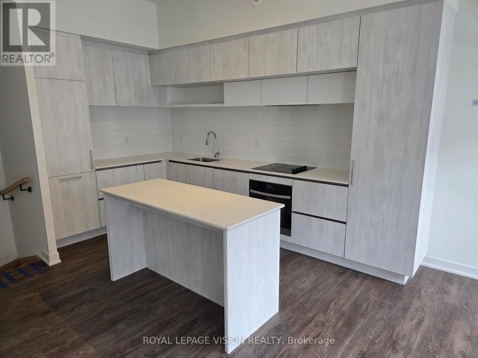 Th 1235 - 10 David Eyer Road, Richmond Hill, Ontario  L4S 0N1 - Photo 14 - N12772908