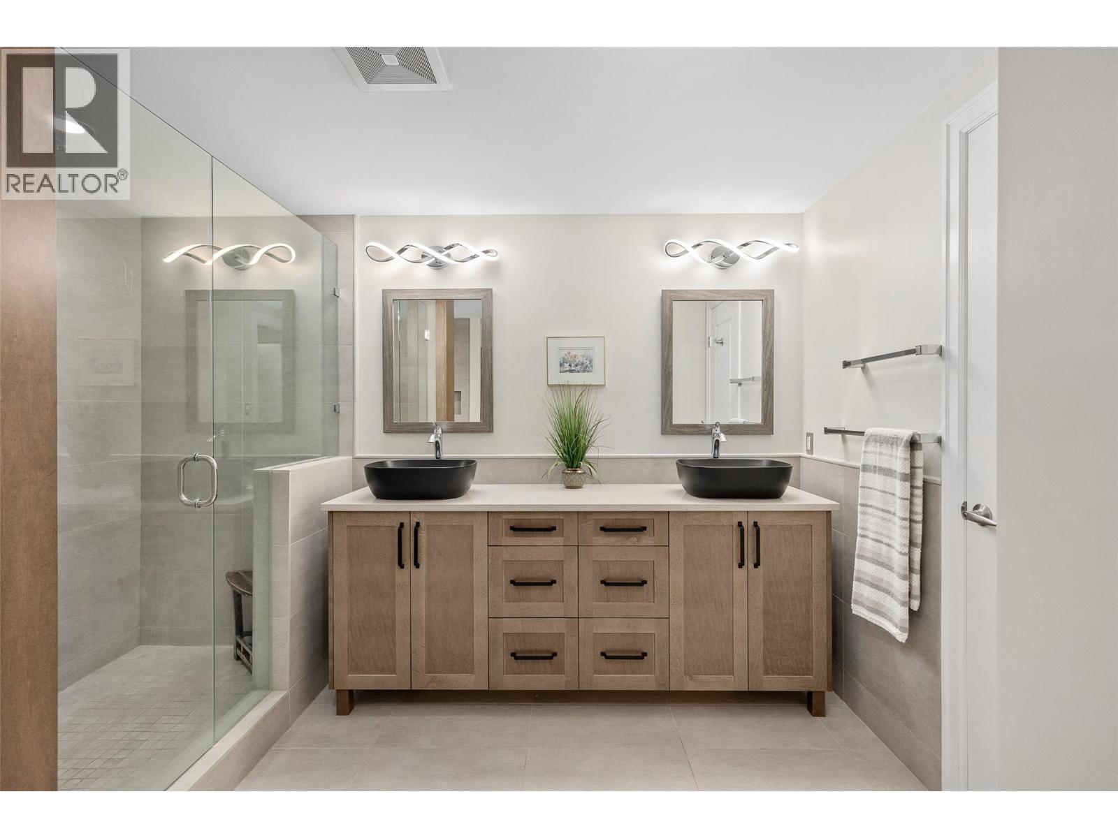 600 Sarsons Road Unit# 111 Kelowna Photo 4