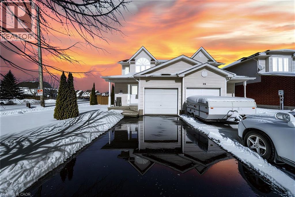 25 Breesegarden Lane, Guelph, Ontario  N1E 7H1 - Photo 2 - 40804269