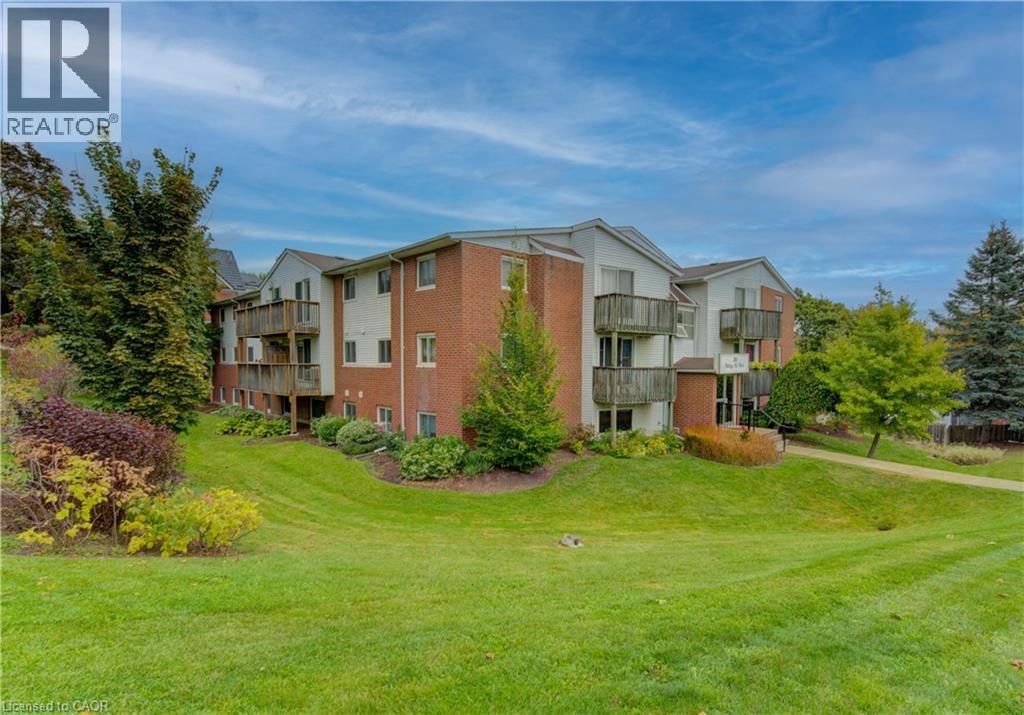 30 Bridge Street W Unit# 104, Kitchener, Ontario  N2K 1K4 - Photo 4 - 40803725