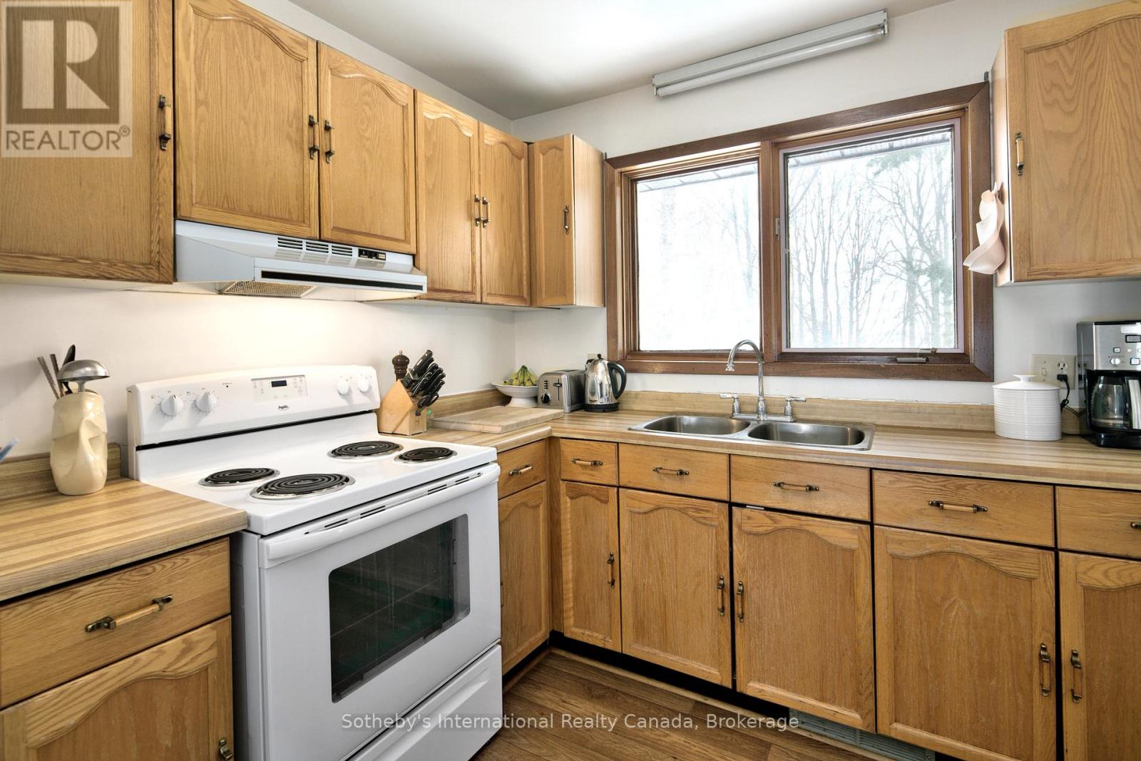 236 Collingwood Street W, Meaford, Ontario  N4L 1M4 - Photo 18 - X12776438