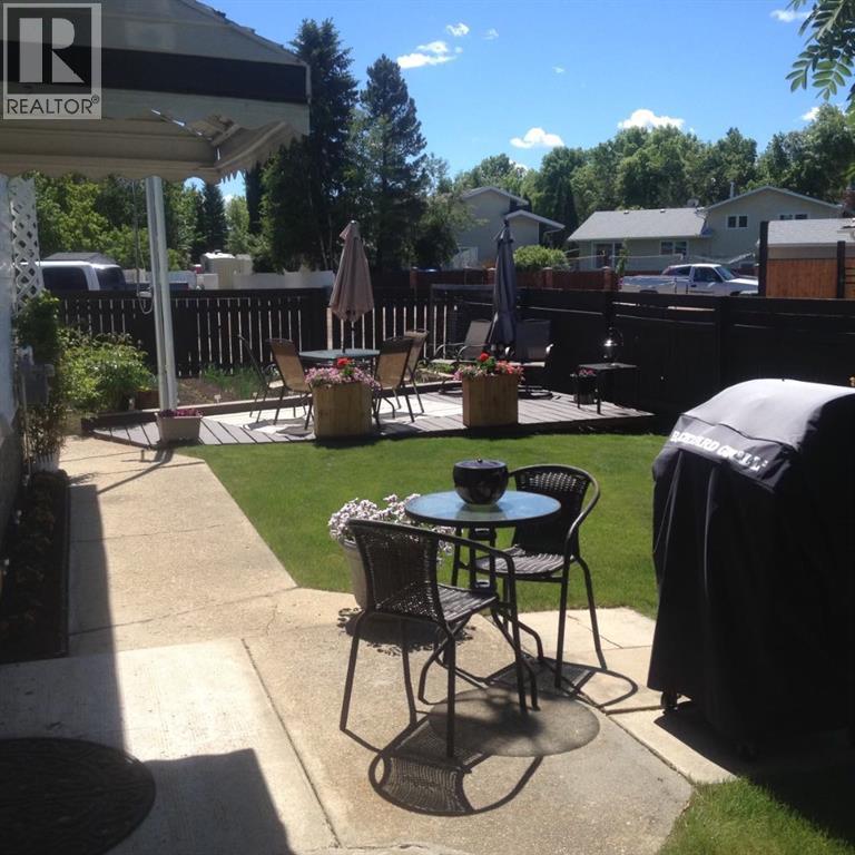 5809 43 Avenue, Camrose, Alberta  T4V 0A5 - Photo 8 - A2280333