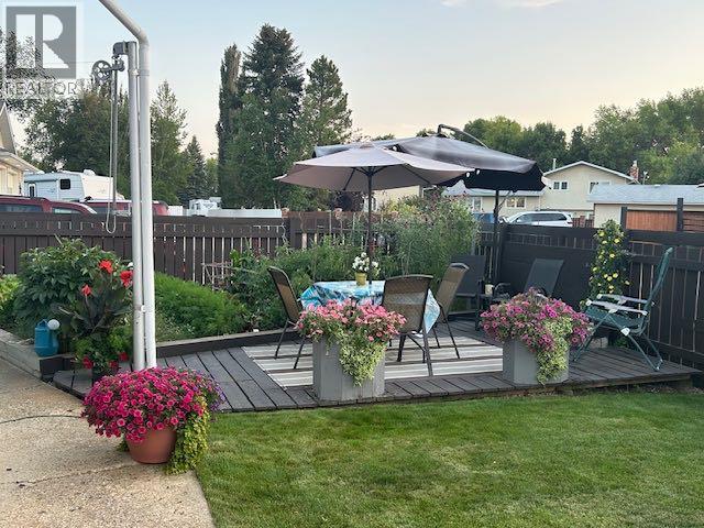 5809 43 Avenue, Camrose, Alberta  T4V 0A5 - Photo 11 - A2280333