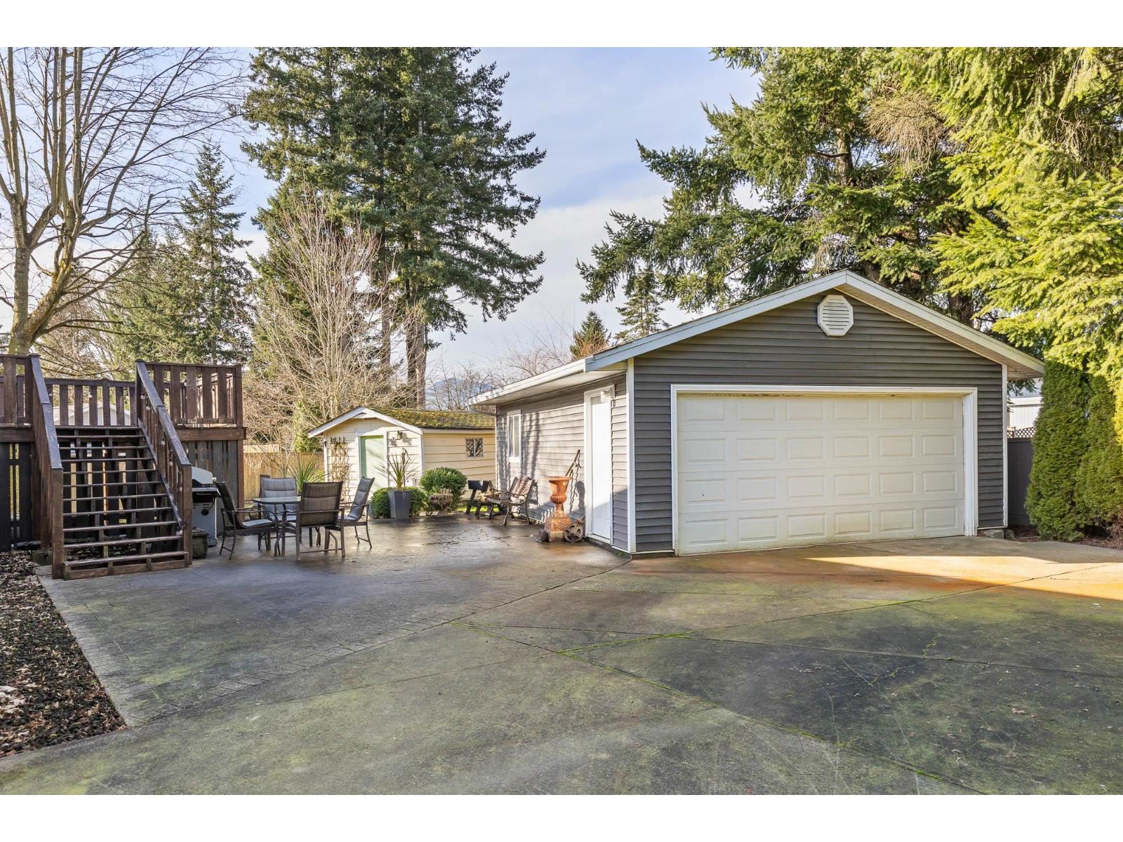 10101 Fairbanks Crescent, Fairfield Island, Chilliwack, British Columbia  V2P 5M4 - Photo 2 - R3087991