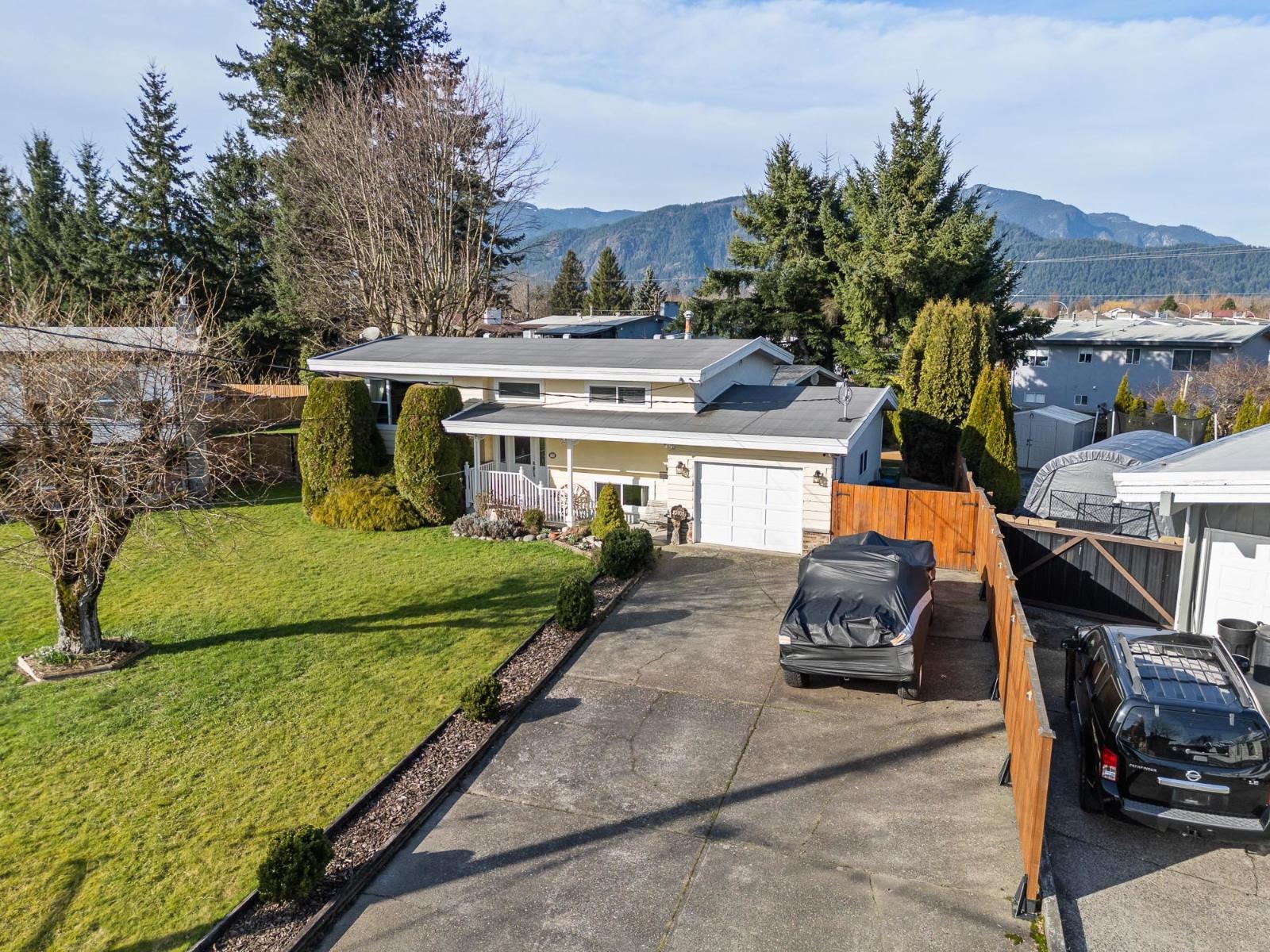 10101 Fairbanks Crescent, Fairfield Island, Chilliwack, British Columbia  V2P 5M4 - Photo 1 - R3087991