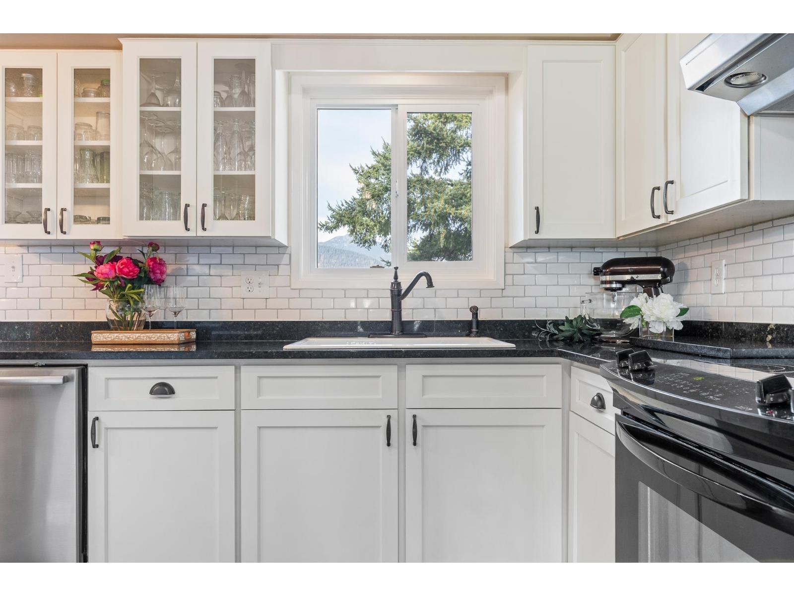 10101 Fairbanks Crescent, Fairfield Island, Chilliwack, British Columbia  V2P 5M4 - Photo 12 - R3087991