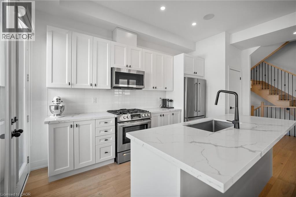 1417 Clarriage Court, Milton, Ontario  L9E 1L6 - Photo 7 - 40802891