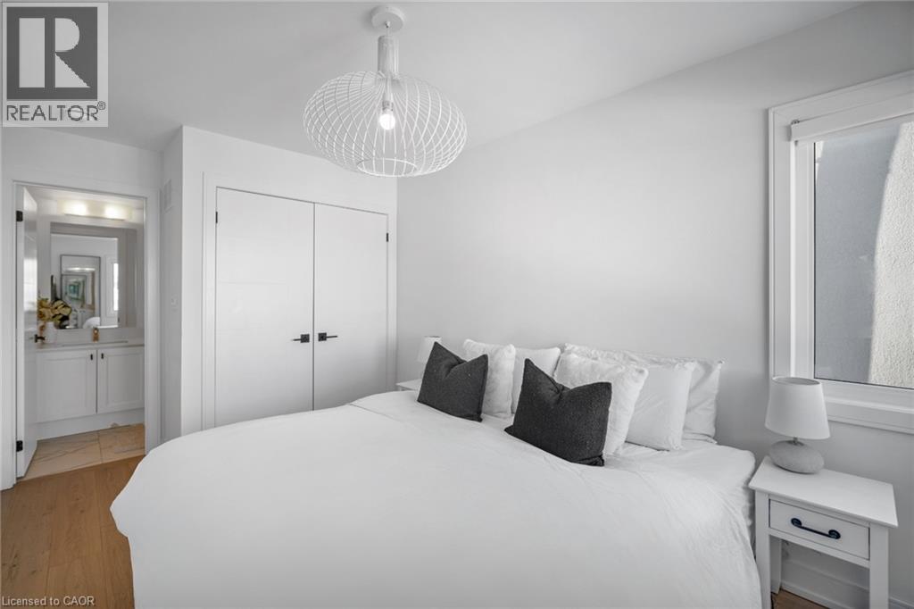 1417 Clarriage Court, Milton, Ontario  L9E 1L6 - Photo 30 - 40802891