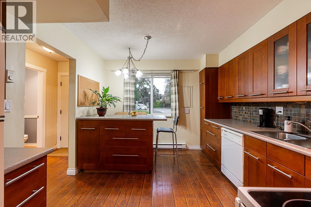 1 10900 Springmont Drive, Richmond, British Columbia  V7E 3S5 - Photo 10 - R3079018