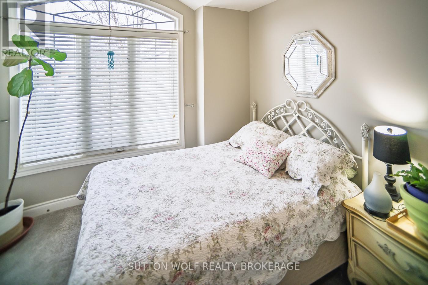 152 Deborah Drive, Strathroy-Caradoc, Ontario  N7G 4E1 - Photo 32 - X12776444