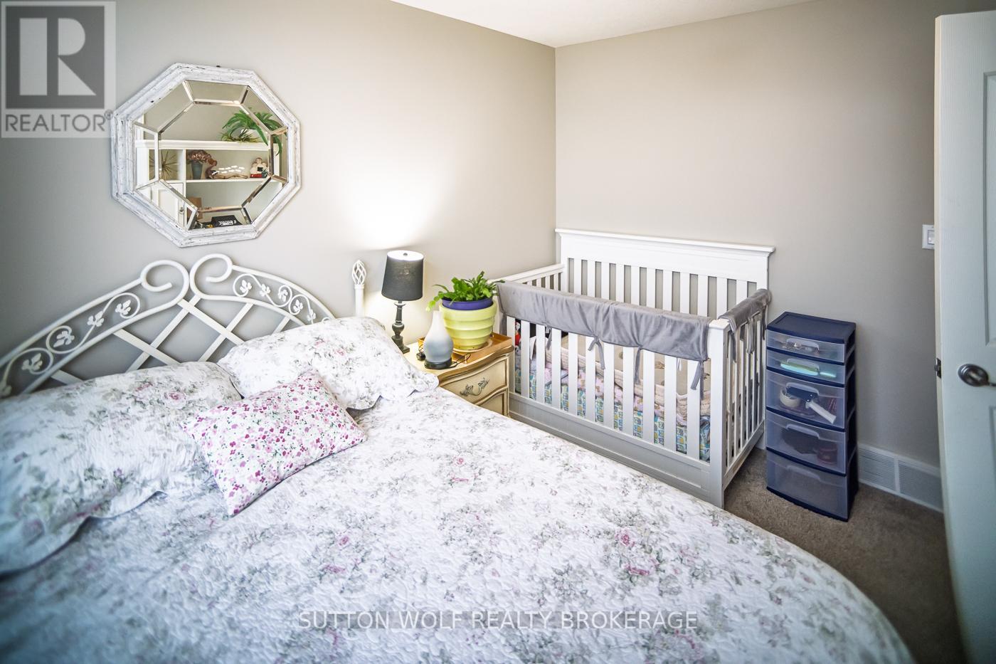 152 Deborah Drive, Strathroy-Caradoc, Ontario  N7G 4E1 - Photo 33 - X12776444