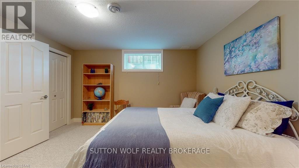 152 Deborah Drive, Strathroy-Caradoc, Ontario  N7G 4E1 - Photo 41 - X12776444
