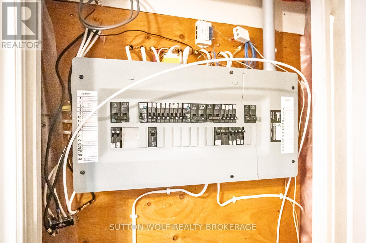 152 Deborah Drive, Strathroy-Caradoc, Ontario  N7G 4E1 - Photo 44 - X12776444