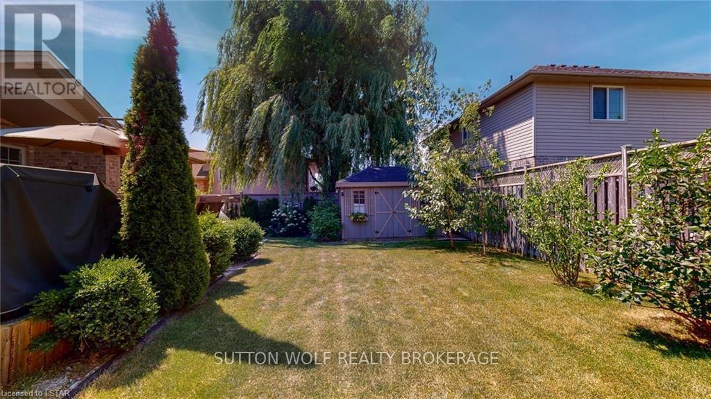 152 Deborah Drive, Strathroy-Caradoc, Ontario  N7G 4E1 - Photo 7 - X12776444