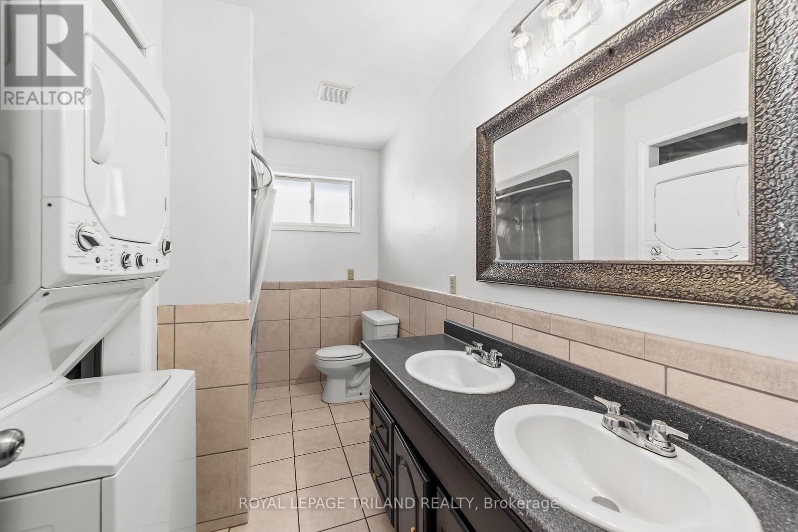 191 South Street, Southwest Middlesex, Ontario  N0L 1M0 - Photo 13 - X12776518