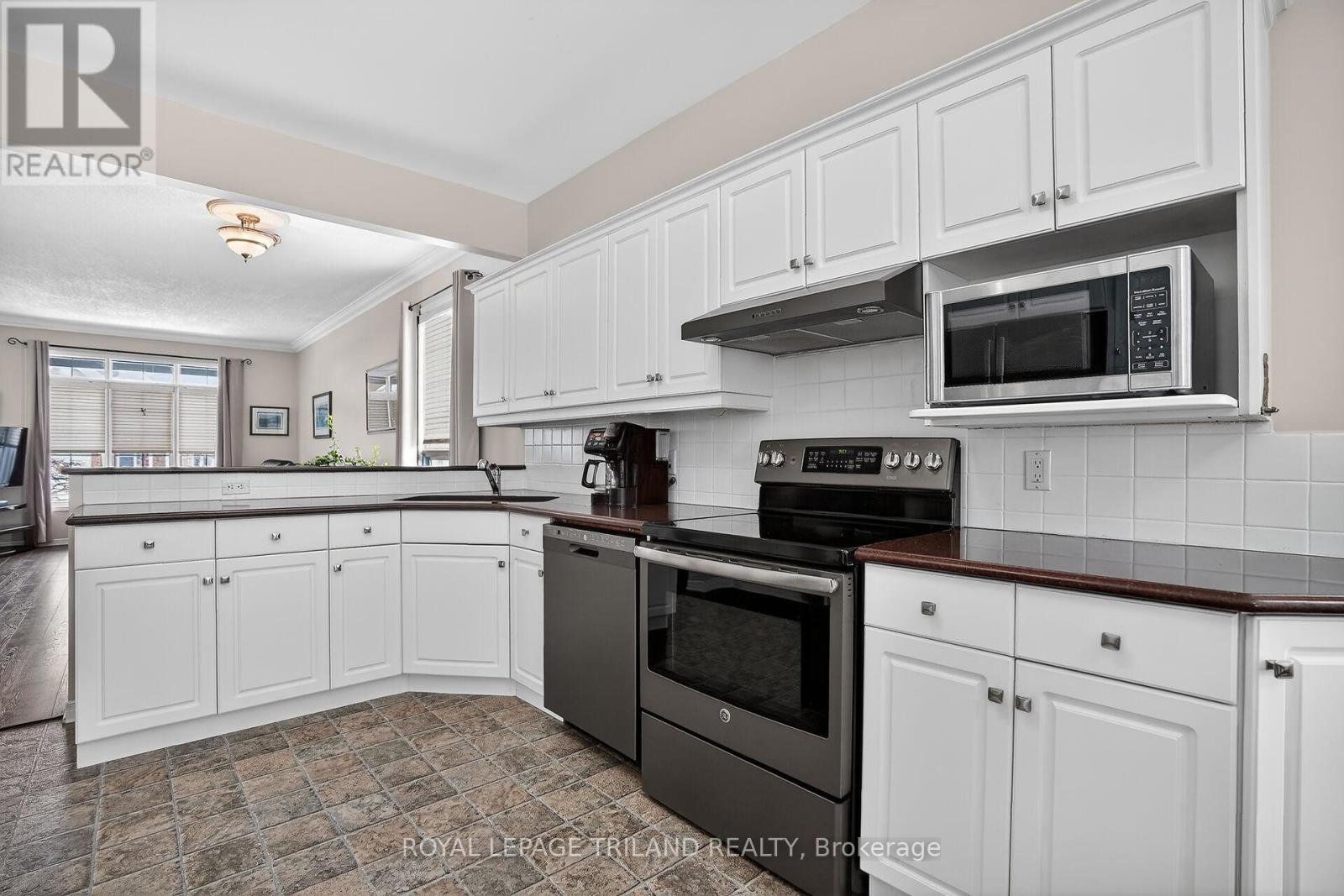 2 Axford Parkway, St. Thomas, Ontario  N5R 6E6 - Photo 12 - X12776584