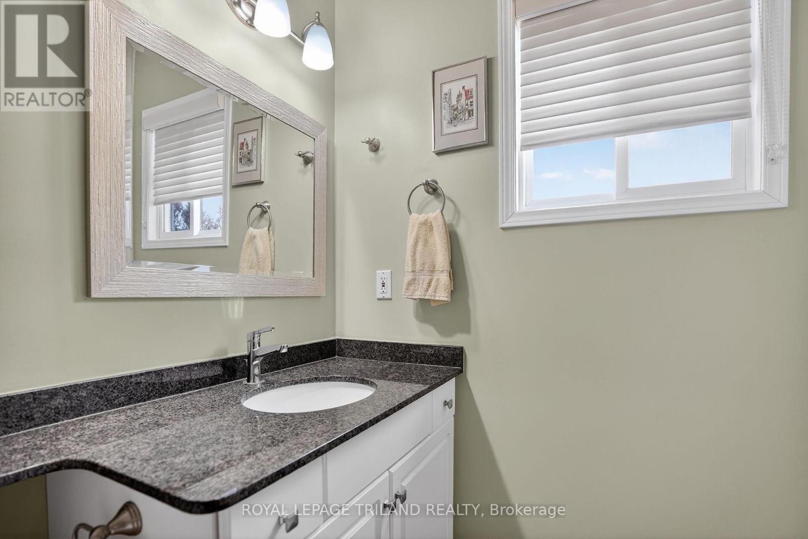 2 Axford Parkway, St. Thomas, Ontario  N5R 6E6 - Photo 22 - X12776584