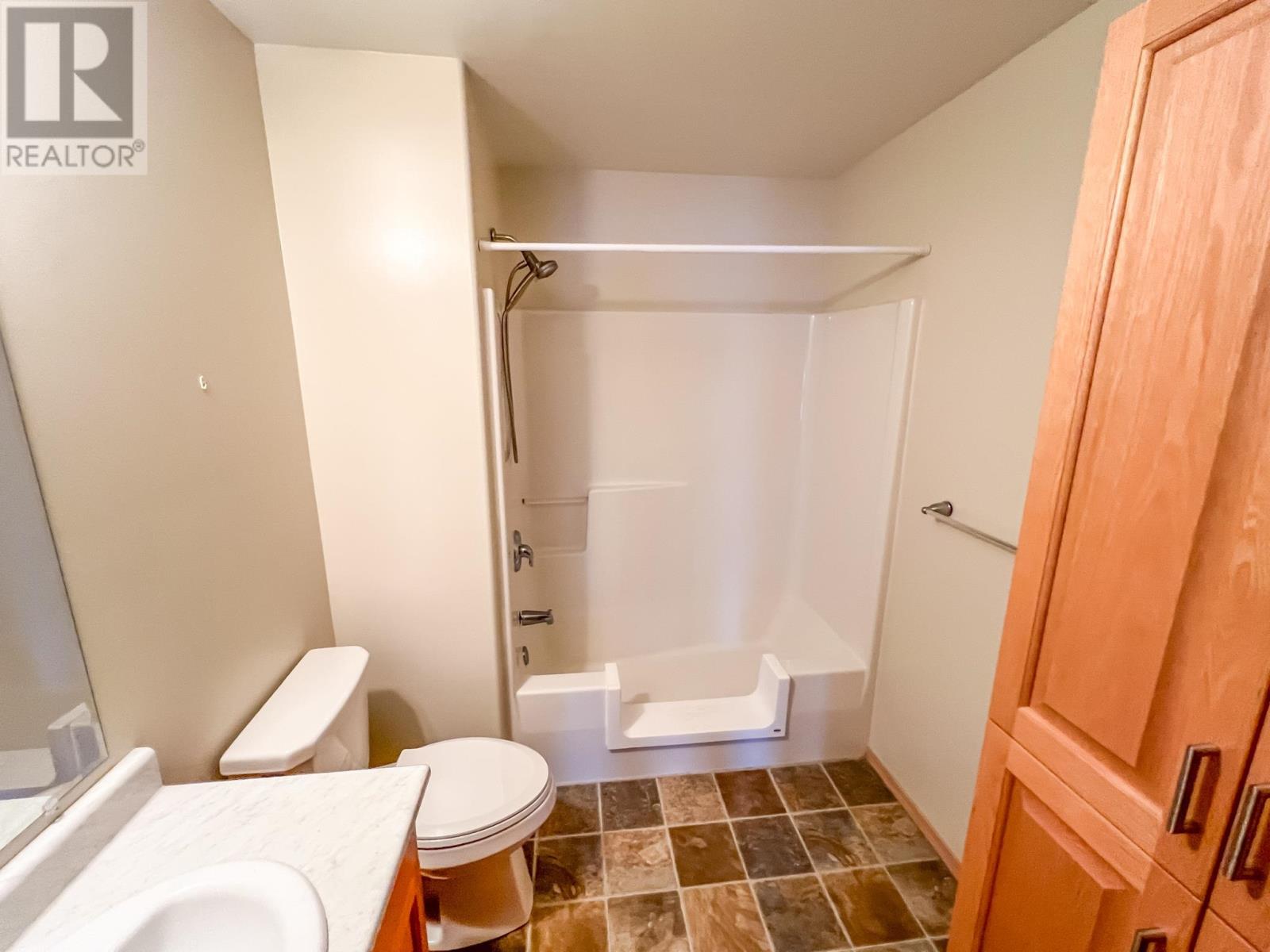 5- 204 Bay Road, Kenora, Ontario  P9N 3P3 - Photo 27 - TB2600102