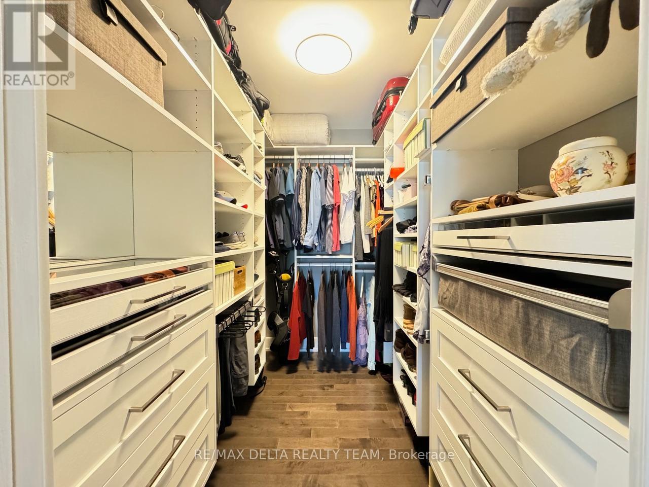 240 Mullin Private, Ottawa, Ontario  K1W 0K6 - Photo 8 - X12776478