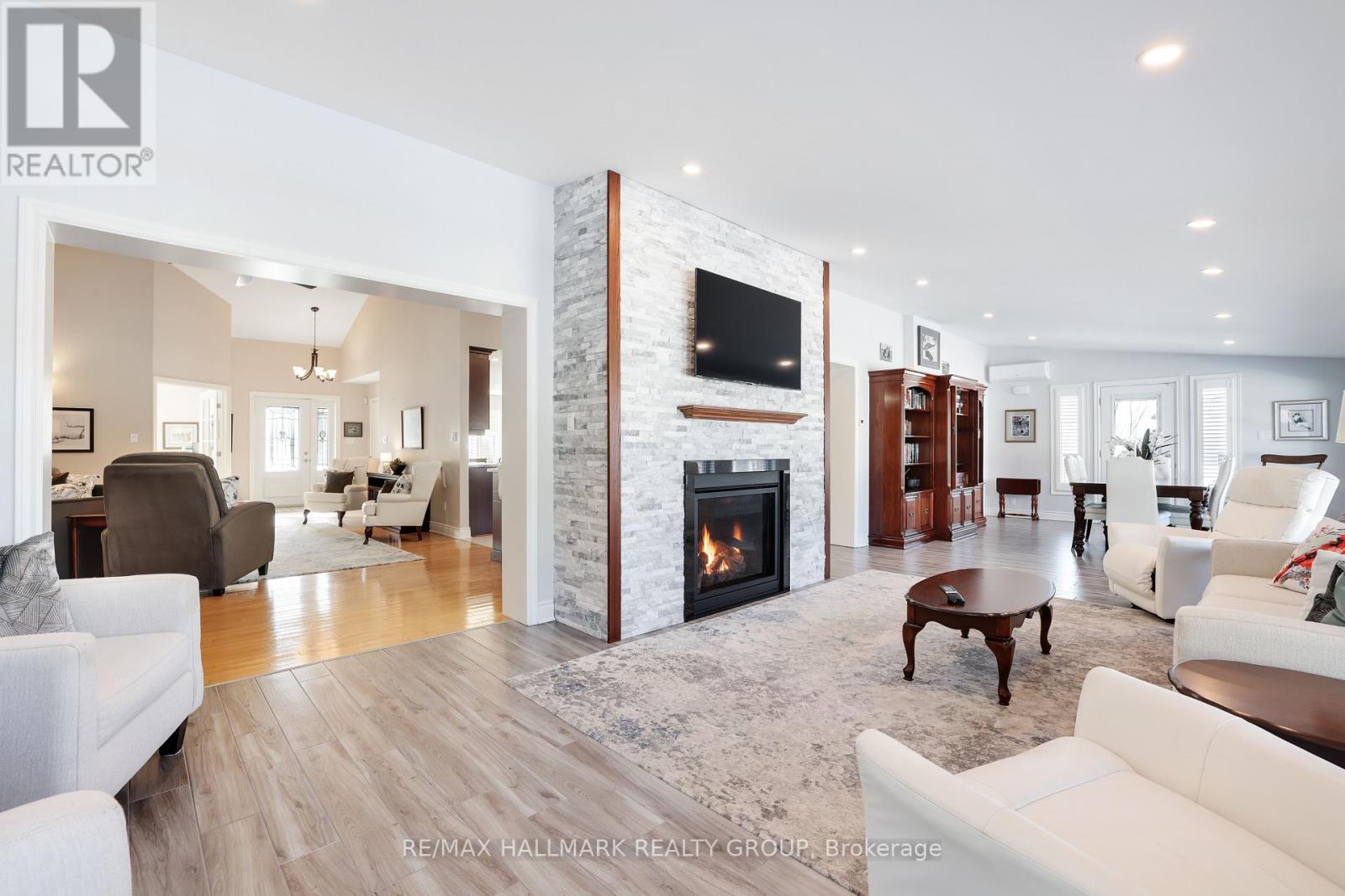 112 Oak Lane, Drummond/north Elmsley, Ontario  K7H 3C8 - Photo 22 - X12776556